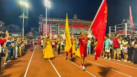 热爱高度一, LuRYU 热爱高度一, LuRYU