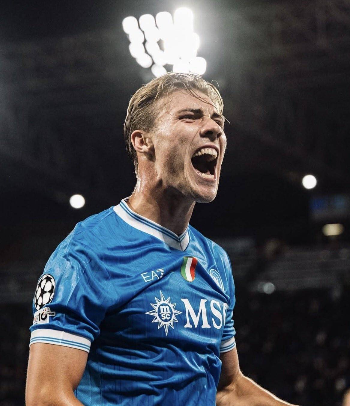 伯莫, 万欧元的租, 断条款将自 伯莫, 万欧元的租, 断条款将自