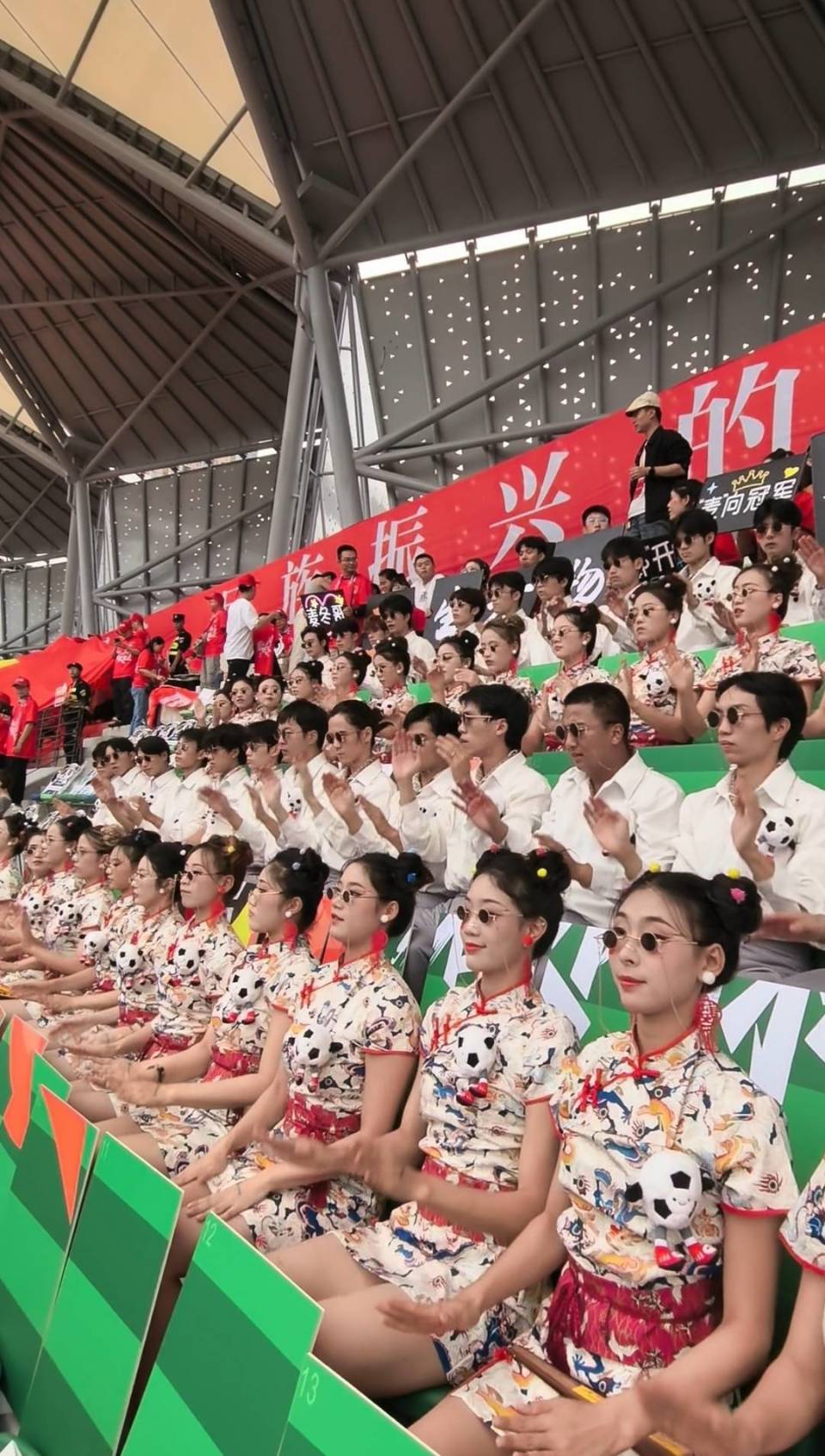 的活动, 场焦点, 四川文化艺